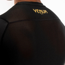 RASHGUARD VENUM G-FIT - MANCHES COURTES - NOIR/OR